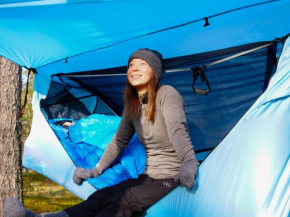 Pine Sky - Hammock Camp